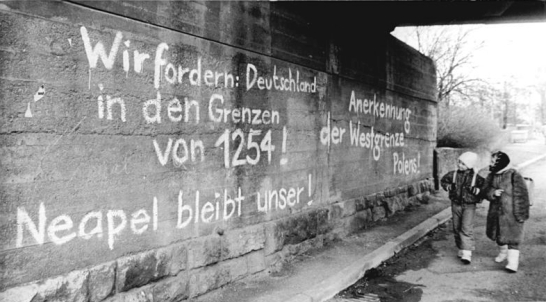 “We demand: Germany with the borders of 1254! Naples remains ours!”